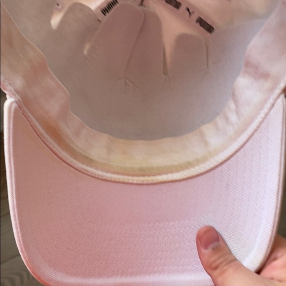 Hat - Picture 4 of 7